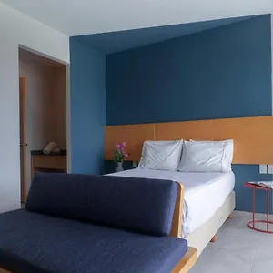 livup-suites-en-zona-iteso.guadalajarahotels.info/