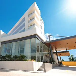 holiday-inn-express-puerto-vallarta.hotelspuertovallarta.org/